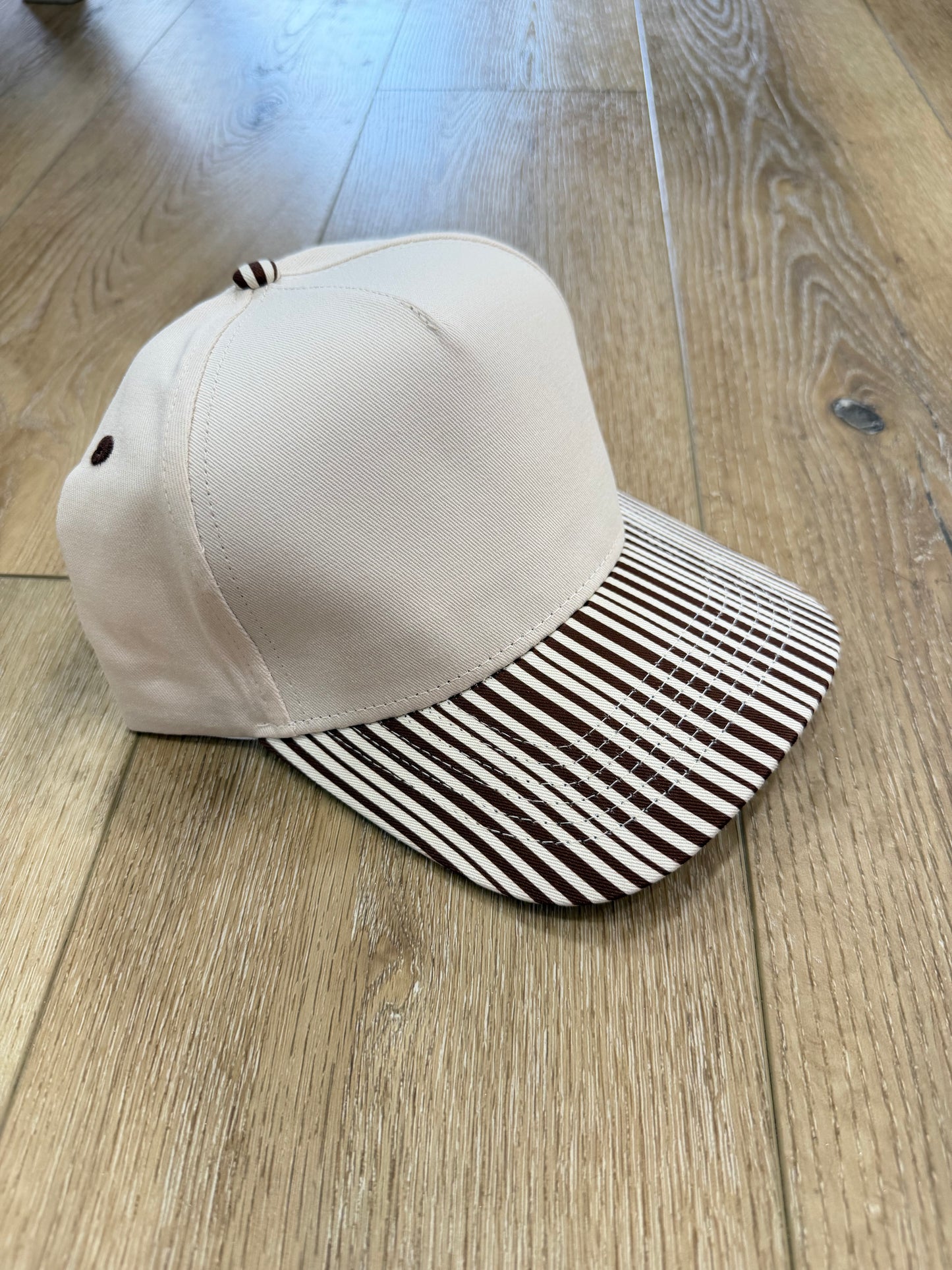 Multiple styles/ colors available- all hearts